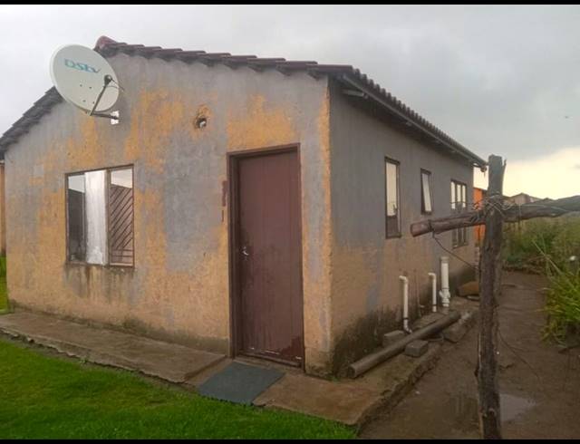 2 BEDROOM HOUSE FOR SALE IN DUDUZA